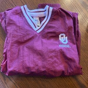 Youth Maroon V-Neck Sweatshirt with Sooners Logo
